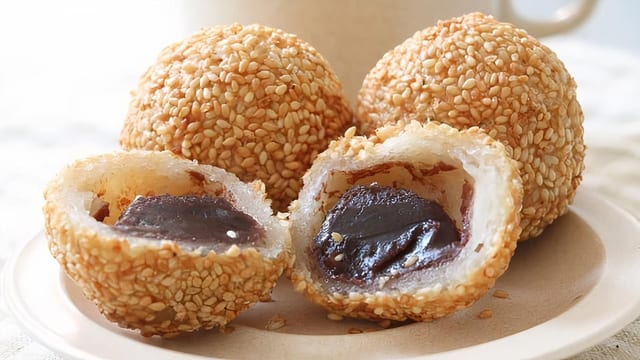 Fried Sesame Ball with Red Bean Paste (3).